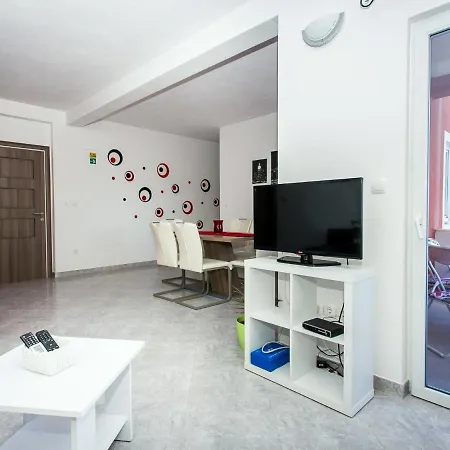 Nostra - Tgr333 Trogir